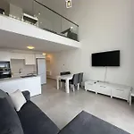 Dejablue, Block C, Unit 22