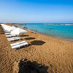 Venus Beach 2 Bedrooms