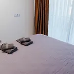Mykonos Homes - Stilvolles Apartment Mit Eigenem Jaccuzzi