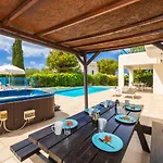 Villa Estia
