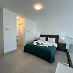 Dejablue, Block C, Unit 22