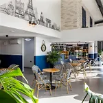 Caesar Blue Seaside Luxury Apartments