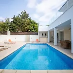 Beachfront Villa Larnaka Dhekelia With Pool