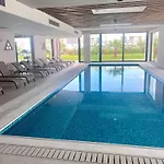 Bungalow Med Privat Saltvannsbasseng Pa Dejablue