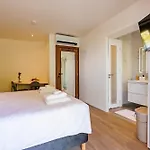 The Palm Suites - Adults Only