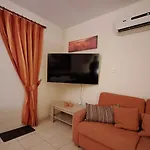 Lome Nissi Golden Sand