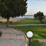 Villa Aqua