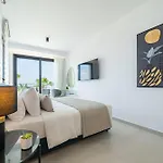 Waterside Sea View Apartments