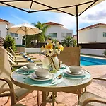 Villa Summer