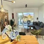 Luxury City Penthouse-Panoramic View-Near Unic