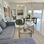 Luxury City Penthouse-Panoramic View-Near Unic