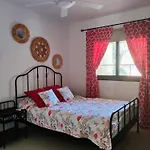 Deja Blue Apartment Kyklades Bc7 - Workspace, Pool, Gym, Nearby Beach