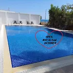 Lazuli Beach & Pool Apartment 501