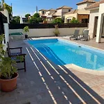 Villa Trachonas