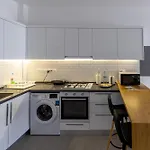 Andreanius Apartments In Caesar Resort & Spa, Long Beach