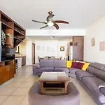 Villa Sunlove
