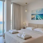 Seaview Luxury Villa Jacuzzi & Pool! 2 Min Beach