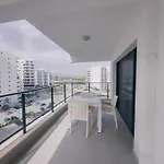 The Perfect Family Space In Long Beach, Iskele