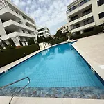 Kings Avenue - Natalia\'S Apt