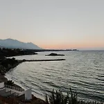 Sunside Inn Hotel