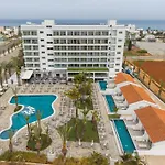 Bohemian Gardens Hotel