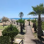 Caesar Blue Sea View Studio