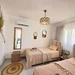 Relaxing Penthouse Suites By The Sea