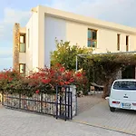 Luxurious Villa With Breathtaking Seaview