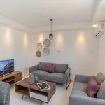 Apt Misia Enas - Modern 2 Bedroom Apartment With Sea Views - Close To Ayia Napa Square