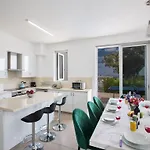 Villa Davina Aq Po490B