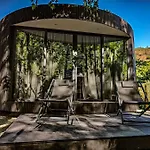 River Glamping Kalopanayiotis
