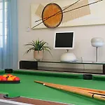 Villa Oceania - Beachfront