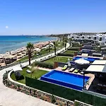 Studio By The Sea In Four Seasons