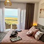 Tranquil Suites By The Sea