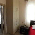 Vicky\'S Apartment