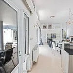 Napa Nissi House