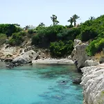 Theano Apartment