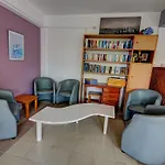 Renos Apartments