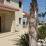 Noufaro Luxury Villa