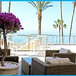 Poseidonia Beach Hotel