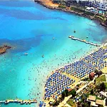 Pallinion Apartment Beachfront
