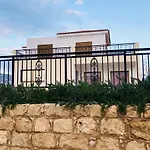 Trouzini Villa 2