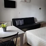 Irene\'S Apartments