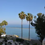 Pebble Beach Sea Breeze