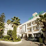 Dome Hotel
