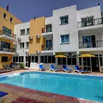 Renos Apartments