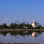 Onisillos Hotel