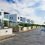 Meltemi Villas