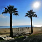 Alex Beach Apartment 31