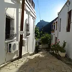 Karmi Studios